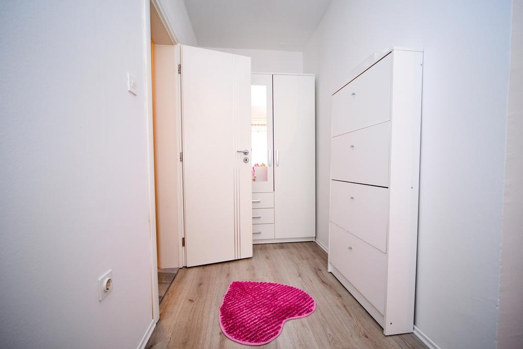 Apartment Vana *